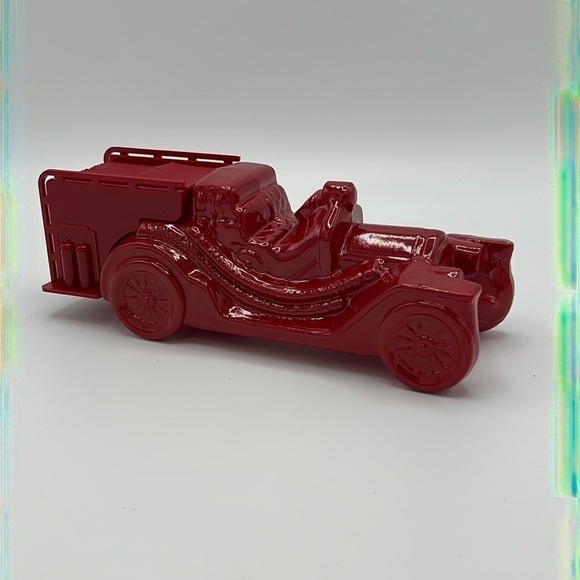 AVON FIRE FIGHTER 1910 TAI WINDS AFTER SHAVE 6 Oz VINTAGE - Picture 2 of 12